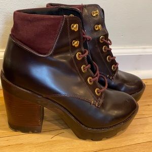 Maroon lug sole heel boot
